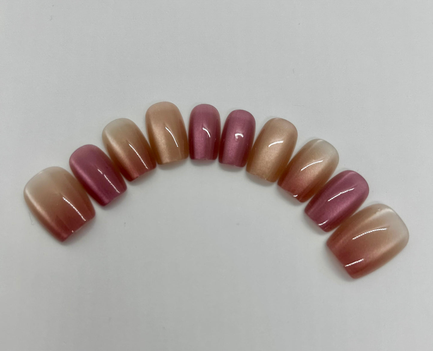 Short Squoval Glossy Pink/Nude Gradient Nails-MD005