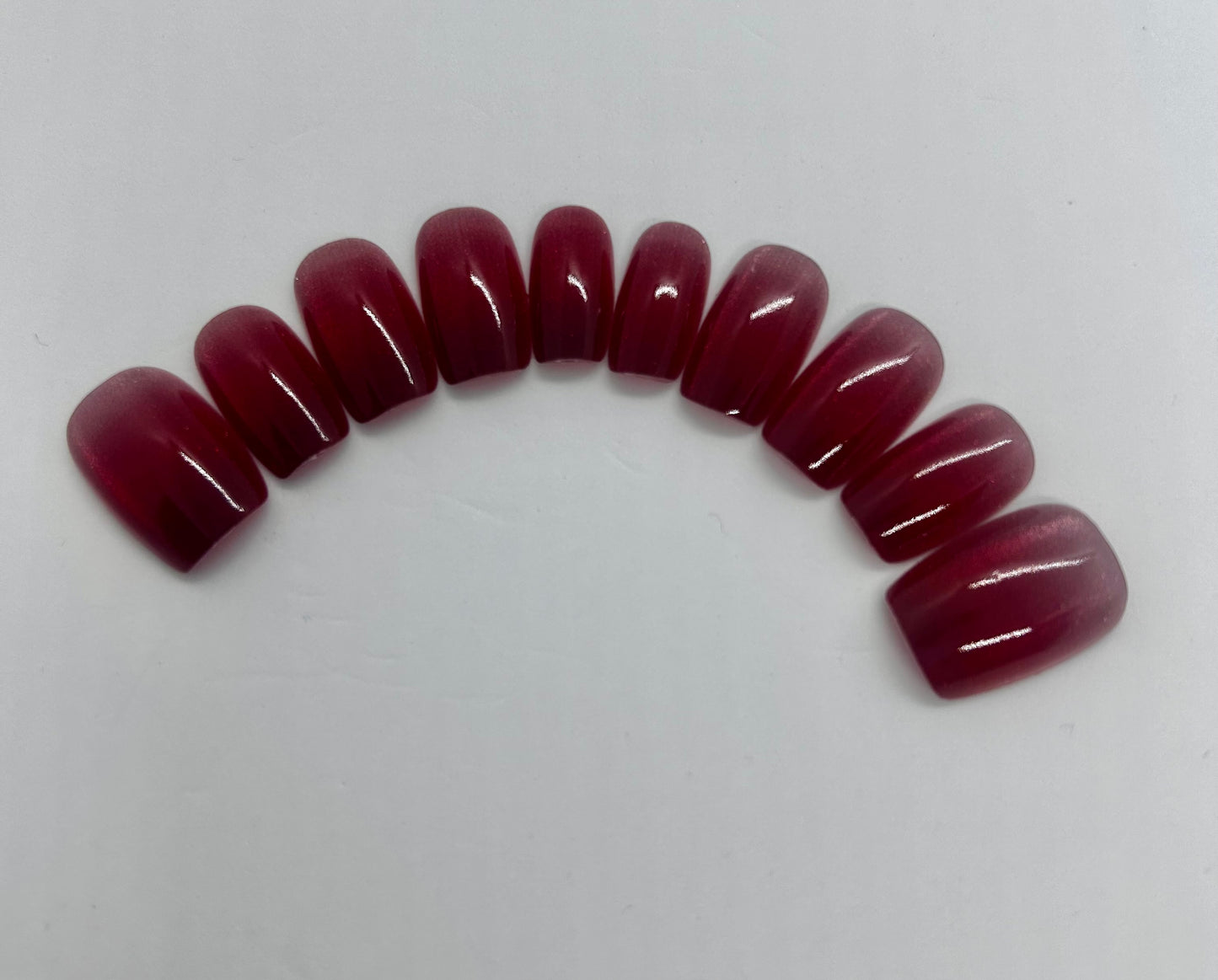 Short Squoval Maroon Gradient Nails-CH004